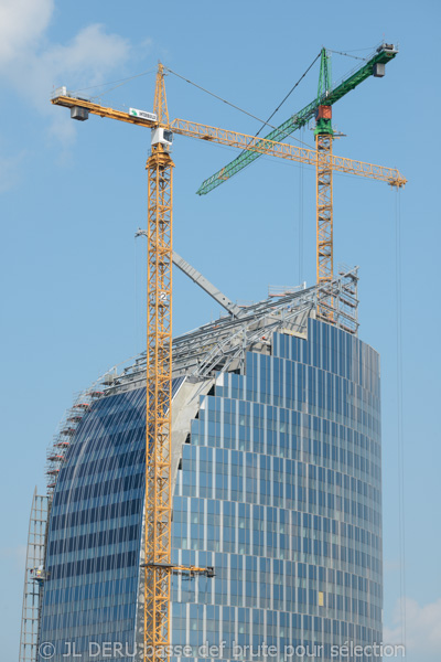 tour des finances à Liège